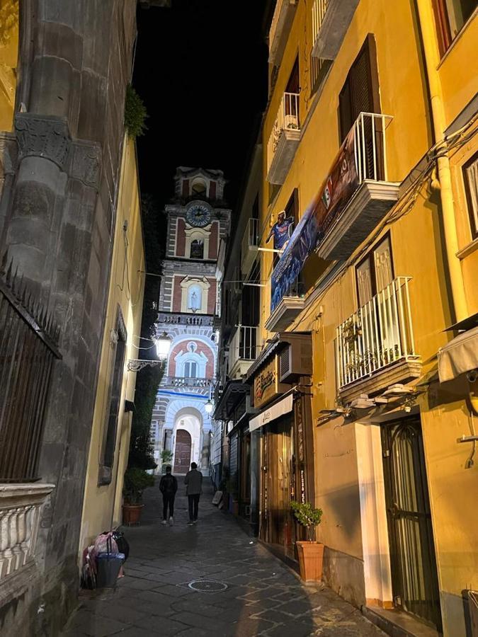 Inside Sedil Dominova House Apartment Sorrento Luaran gambar